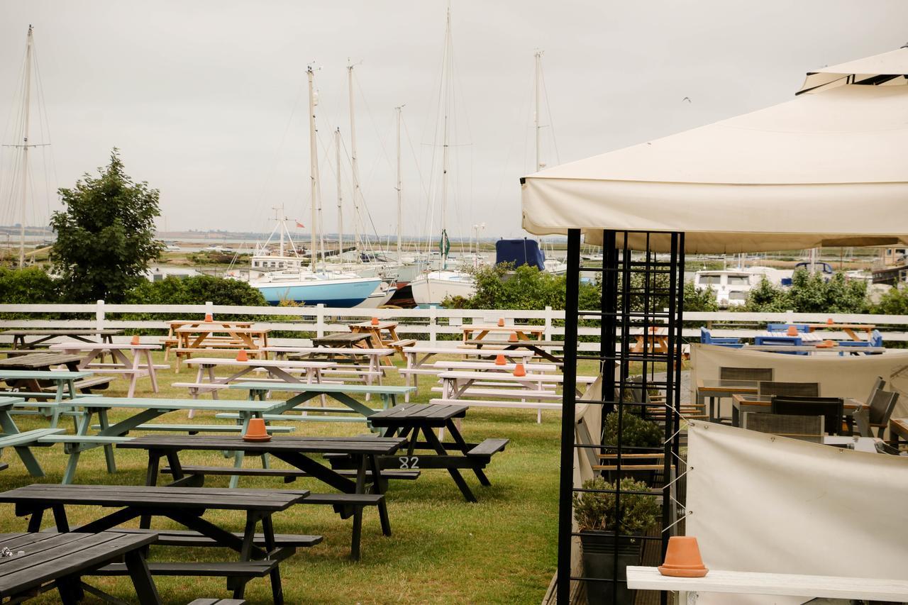 The Victory At Mersea West Mersea Exterior photo